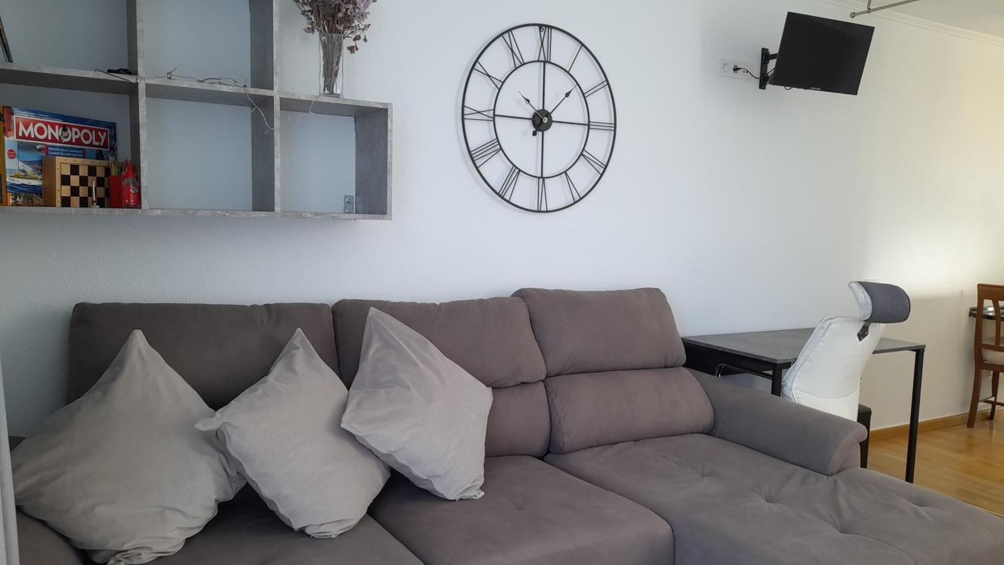 Apartments Island Village Heights Адехе Екстериор снимка